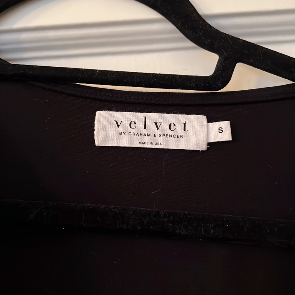 Velvet Jacket - Picture 2 of 6